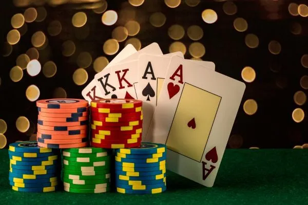 Chơi Tiến Lên Miền Nam Tại Nohu90 – Game Bài Đổi Thưởng Cao 4 game bài đổi thưởng cao
